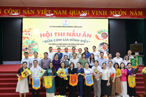 Sôi nổi hội thi nấu ăn “Bữa cơm gia đình Việt”