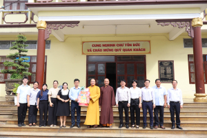 Lãnh đạo phường Trấn Biên thăm và chúc mừng lễ vu lan Ban Trị sự Giáo hội Phật giáo Việt Nam thành phố Đồng Nai