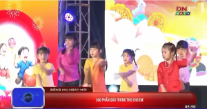 300 phần quà Trung thu dành cho các em thiếu nhi