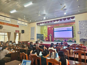 Tập huấn công tác quản lý giáo dục