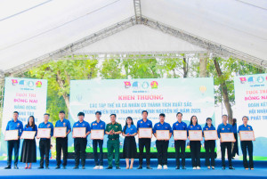 Đoàn thanh niên xã Trảng Bom vinh dự nhận bằng khen của Tỉnh Đoàn Đồng Nai