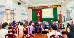 XÃ TRẢNG BOM TỔ CHỨC HỘI NGHỊ TẬP HUẤN SỬ DỤNG HỆ THỐNG THÔNG TIN GIẢI QUYẾT THỦ TỤC HÀNH CHÍNH VÀ TRIỂN KHAI BỘ CHỈ SỐ PHỤC VỤ NGƯỜI DÂN, DOANH NGHIỆP NĂM 2025