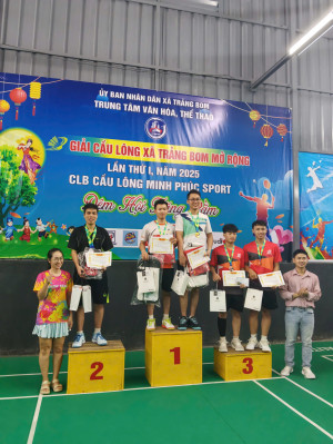 Giải cầu lông xã Trảng Bom mở rộng dành cho lứa tuổi thanh và trung niên