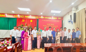 UBND xã Trảng Bom và BHXH cơ sở Trảng Bom gặp mặt, làm việc với Trường Cao đẳng Công nghệ TP. Hồ Chí Minh về triển khai chính sách BHYT học sinh, sinh viên