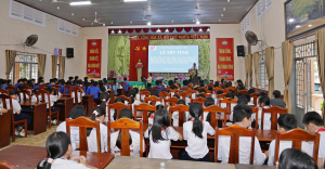 THÁNG HÀNH ĐỘNG QUỐC GIA PHÒNG, CHỐNG HIV/AIDS CHUNG TAY HÀNH ĐỘNG, HƯỚNG TỚI CỘNG ĐỒNG KHÔNG CÒN KỲ THỊ