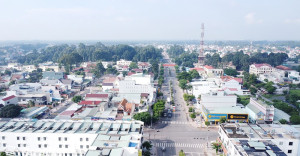 Xây dựng nền hành chính chuyên nghiệp, hiện đại và phục vụ Nhân dân ngày càng tốt hơn