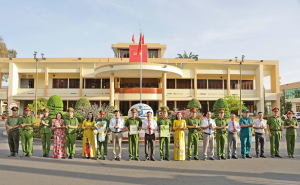 Khen thưởng đột xuất Công an xã Trảng Bom vì thành tích xuất sắc trong chuyên án ma túy xuyên quốc gia 1025C