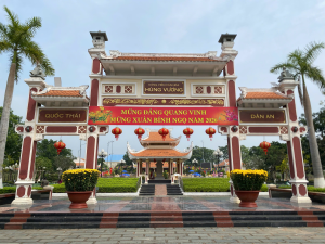 PHỐ ÔNG ĐỒ XÃ TRẢNG BOM TẠI CÔNG VIÊN VĂN HÓA ĐỀN HÙNG – ĐIỂM ĐẾN TÂM LINH, VĂN HÓA TRONG DỊP TẾT BÍNH NGỌ 2026