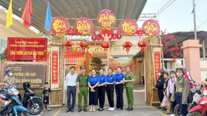 DUY TRÌ VÀ NÂNG CAO HIỆU QUẢ MÔ HÌNH "CỔNG TRƯỜNG AN TOÀN GIAO THÔNG" TRÊN ĐỊA BÀN XÃ TRẢNG BOM