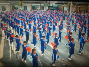 Liên Đội Trường Tiểu học Nguyễn Bỉnh Khiêm vào vòng bán kết toàn quốc  Sân chơi đồng diễn sân trường