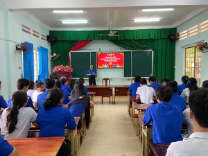 ĐOÀN THANH NIÊN XÃ TRẢNG BOM TÍCH CỰC HƯỞNG ỨNG, TRIỂN KHAI CUỘC THI TRỰC TUYẾN TÌM HIỂU PHÁP LUẬT VỀ BẦU CỬ ĐẠI BIỂU QUỐC HỘI VÀ ĐẠI BIỂU HỘI ĐỒNG NHÂN DÂN