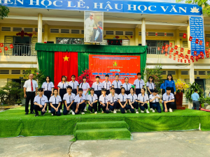 RỘN RÀNG NGÀY HỘI “THIẾU NHI VUI KHỎE - TIẾN BƯỚC LÊN ĐOÀN”