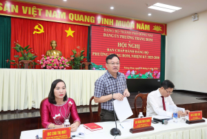 Hoi nghi BCH phuong lan 1