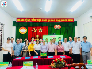 Hoi nghi ky ket thi dua