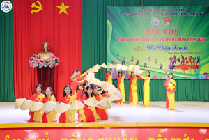 Hoi thi dan vu