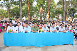 Ra mat truong hoc an ninh an toan, noi khong voi ma tuy