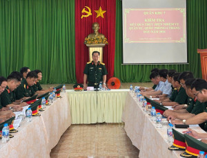 Quan khu 7 kiem tra 1