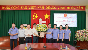 Tham chuc mung VKS khu vuc 3