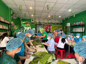 Hội LHPN phường Trảng Bom tham quan mô hình phát triển kinh tế tại cơ sở thực phẩm An toàn CohaFood