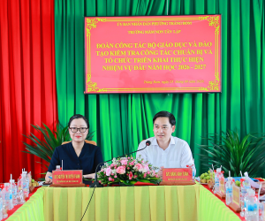 Thứ trưởng Bộ GD&ĐT Nguyễn Thị Quyên Thanh kiểm tra công tác...