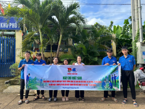 Tuổi trẻ Trảng Bom đồng loạt ra quân hưởng ứng phong trào “Ngày chủ nhật xanh” chào mừng kỷ niệm 96 năm Ngày truyền thống công tác Dân vận của Đảng và 70 năm Ngày truyền thống Hội Liên hiệp Thanh niên Việt Nam