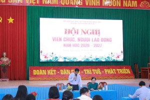 Trường THPT Thống Nhất A tổ chức Hội nghị viên chức, người...