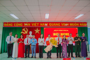 Triển khai Quyết định về công tác cán bộ Phó Bí thư Đảng ủy phường Trảng Dài, nhiệm kỳ 2025 - 2030