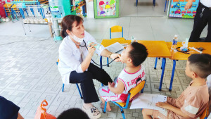 Trường Mầm non Trảng Dài tiên phong khám sức khỏe định kỳ cho trẻ dưới 6 tuổi