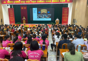 Bồi dưỡng chính trị hè cho cán bộ quản lý, giáo viên năm 2025