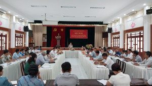 Họp thống nhất phương án thực hiện việc tặng quà cho toàn thể Nhân dân trên địa bàn xã trong dịp Lễ Quốc khánh 02/9