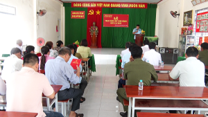 Trao Huy hiệu Đảng đợt 2/9