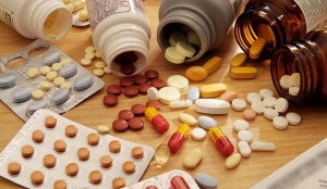 Triển khai Nghị quyết về đấu tranh ngăn chặn hàng giả trong lĩnh vực thuốc và thực phẩm chức năng