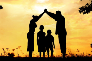 Phụ nữ sinh đủ hai con trước 35 tuổi được hỗ trợ tiền