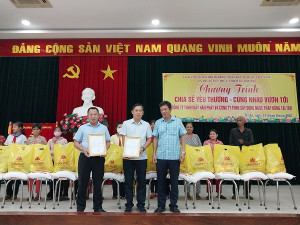 Trị An: Lan tỏa yêu thương, sẻ chia khó khăn với học sinh và hộ gia đình nghèo