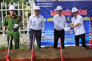 Khởi công hai công trình giao thông trọng điểm trên địa bàn xã