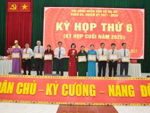 Kỳ họp thứ 6 HĐND xã Trị An khóa XII, thông qua 06 Nghị quyết quan trọng