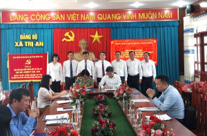 Hội nghị công bố các quyết định chuyển giao, tiếp nhận Đảng bộ Công ty Thủy điện Trị An trực thuộc Đảng bộ xã Trị An
