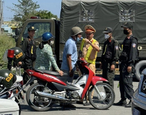 Tăng cường bảo đảm an toàn giao thông để Nhân dân vui Xuân, đón Tết an toàn