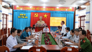 Họp Ban Chỉ đạo công tác bầu cử và Ủy ban bầu cử xã Trị An