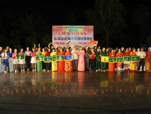 Sôi nổi Liên hoan các Câu lạc bộ, Đội, Nhóm Dân vũ xã Trị An