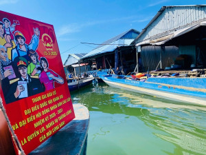 Xã Trị An tăng cường tuyên truyền bầu cử đến bà con làng bè