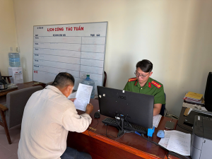 Xử phạt cá nhân đăng tin giả trên mạng xã hội trước thềm bầu cử