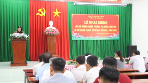 Khai giảng lớp bồi dưỡng nghiệp vụ công tác Đảng dành cho Bí thư chi bộ và cấp ủy viên cơ sở khóa I năm 2026
