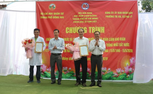 Chương trình khám chữa bệnh, cấp phát thuốc, tặng quà cho bà con tại phường Trị An và xã Phú Lý