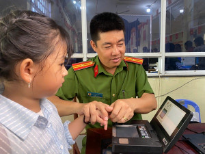 ĐẨY MẠNH CẤP TÀI KHOẢN ĐỊNH DANH ĐIỆN TỬ CHO TRẺ EM TRÊN ĐỊA BÀN PHƯỜNG TRỊ AN