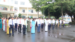 Phường Trị An tổ chức chào cờ đầu tuần, tưởng niệm Chủ Tịch Quốc Hội Lào Saysomphone Phomvihane