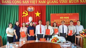 Hội nghị công bố các quyết định về công tác tổ chức Đảng đối với Trung tâm Giáo dục nghề nghiệp - Giáo dục thường xuyên khu vực 9