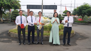 Phường Trị An tổ chức chào cờ đầu tuần, kể chuyện về Bác Hồ với Cách mạng Tháng Tám