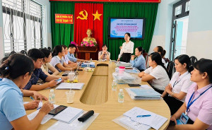 Giám sát, hỗ trợ công tác tiêm chủng mở rộng tại phường Trị...