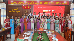 PHƯỜNG TRỊ AN HỌP MẶT CHÚC MỪNG NỮ CÁN BỘ NHÂN NGÀY PHỤ NỮ VIỆT NAM 20/10